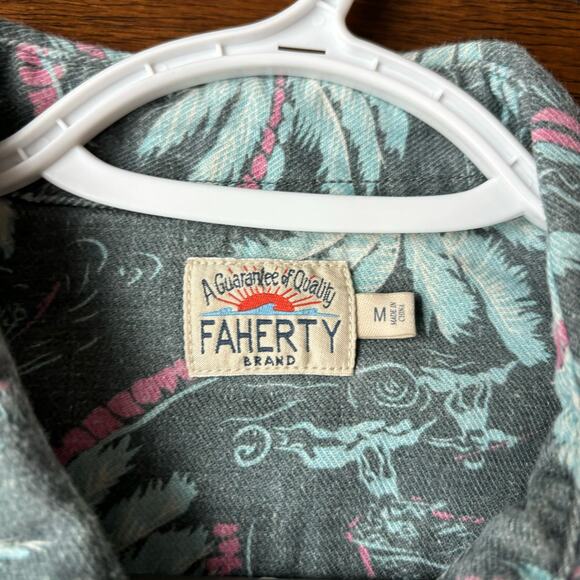 Faherty Long Sleeve Kona Hawaiian Camp Palms Print Button up Shirt Sz M - Picture 4 of 8